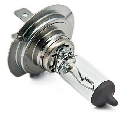 Замена лампы ближнего света